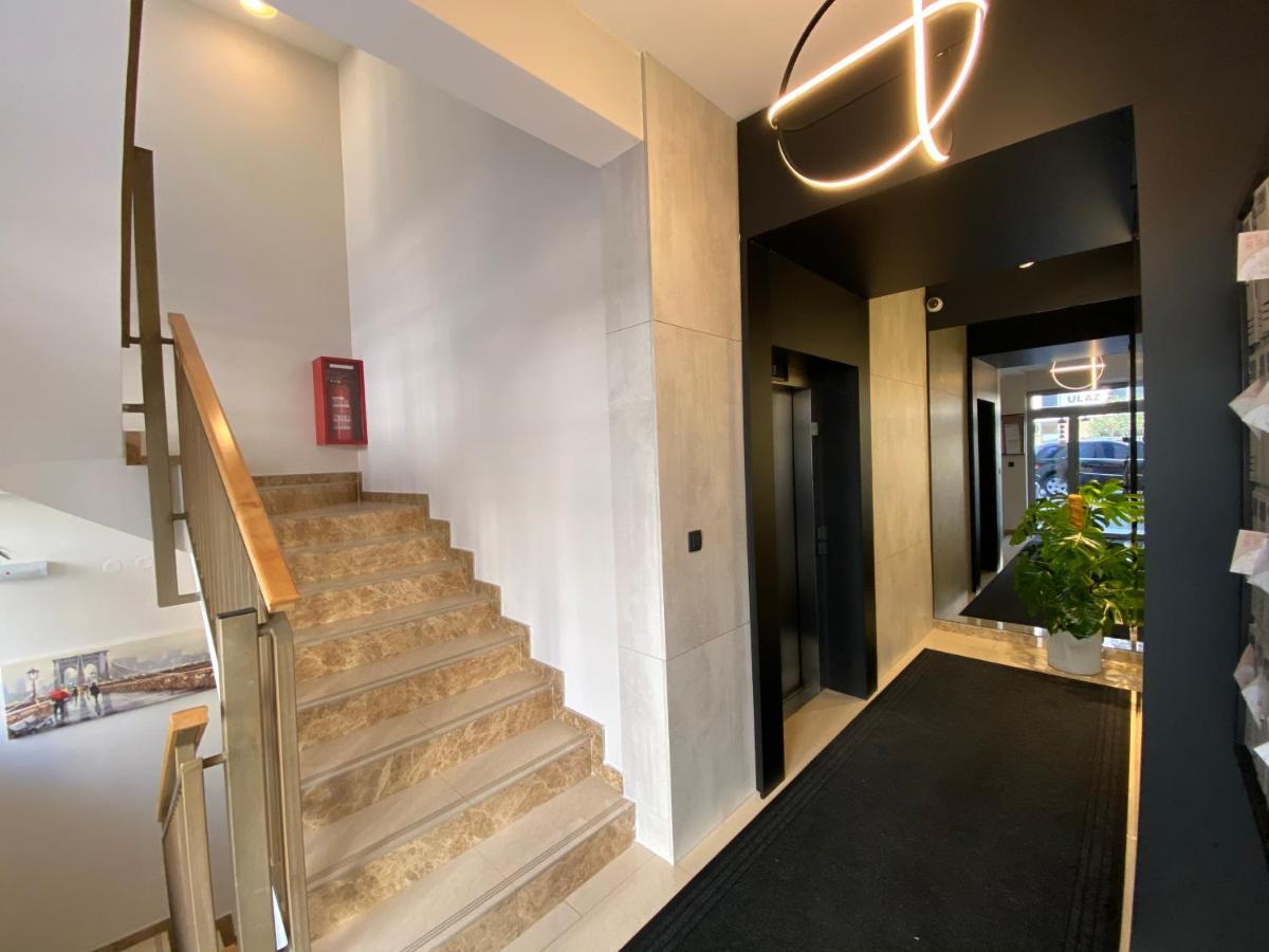 Fanky City Apartments Podgorica Buitenkant foto
