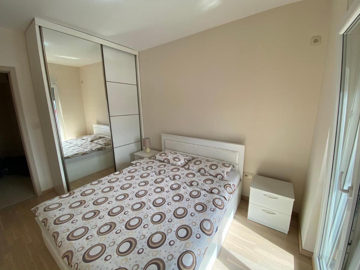 Fanky City Apartments Podgorica Buitenkant foto