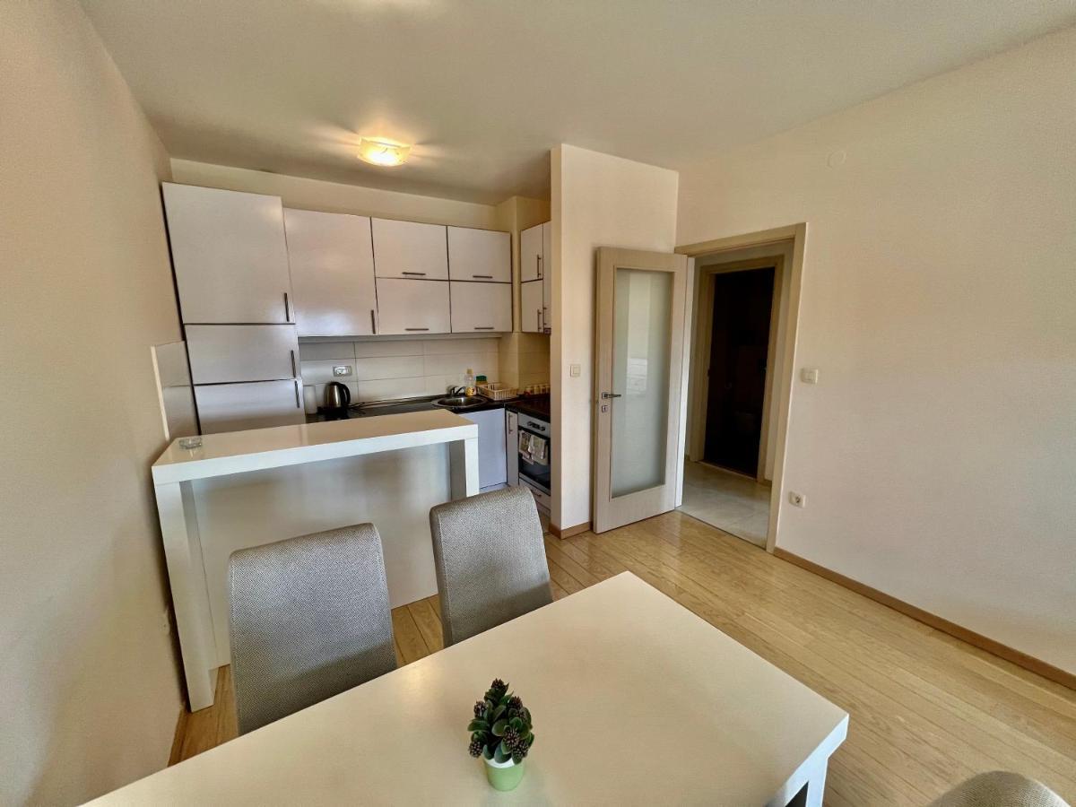 Fanky City Apartments Podgorica Buitenkant foto