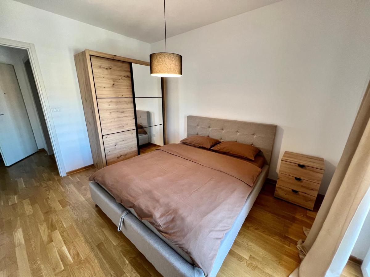 Fanky City Apartments Podgorica Buitenkant foto